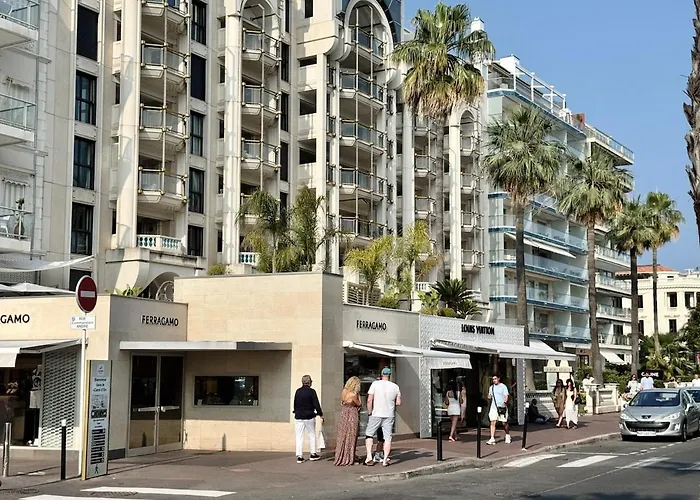 Croisette 1 Min * Канны