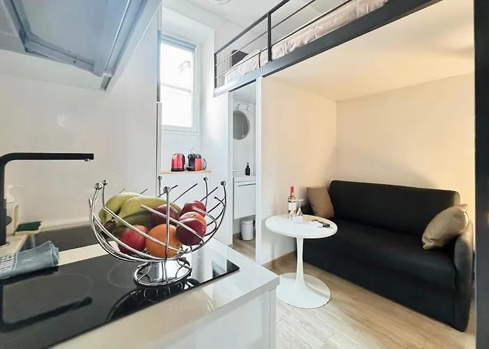 Croisette 1 Min * Cannes